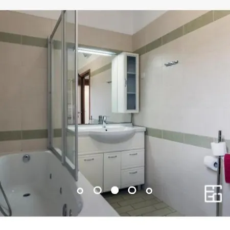 Olga Apartment *